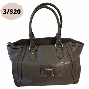 📌 3/$20 Guess Signature logo Purse Gray